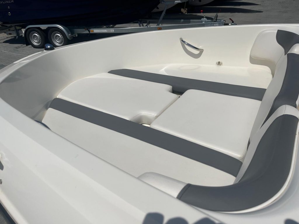 Bayliner E5 greencruzer használt elektromos hajó eladó