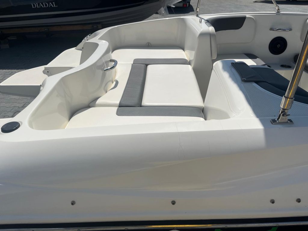 Bayliner E5 greencruzer használt elektromos hajó eladó