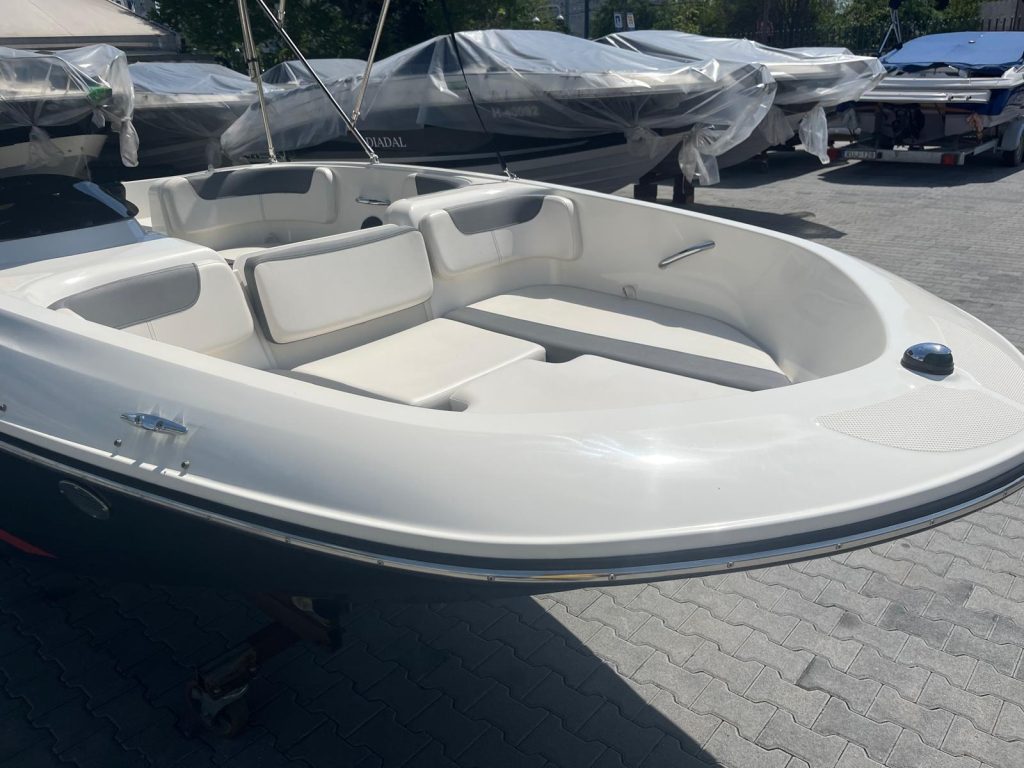 Bayliner E5 greencruzer használt elektromos hajó eladó