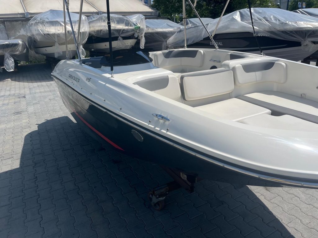Bayliner E5 greencruzer használt elektromos hajó eladó