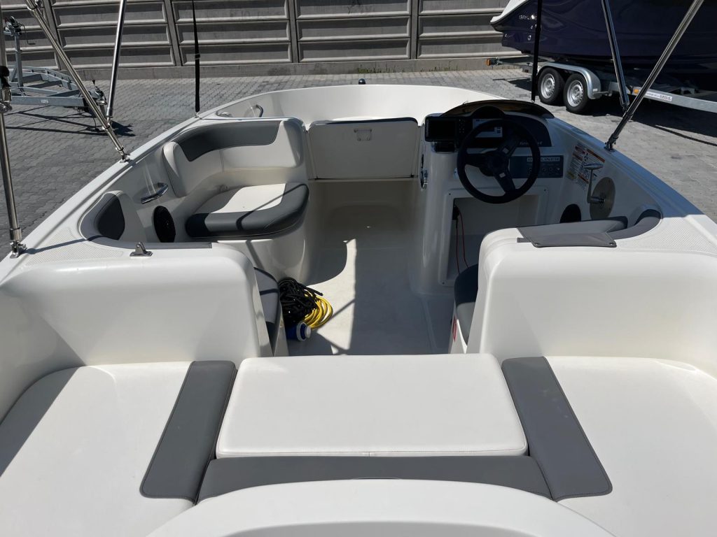 Bayliner E5 greencruzer használt elektromos hajó eladó