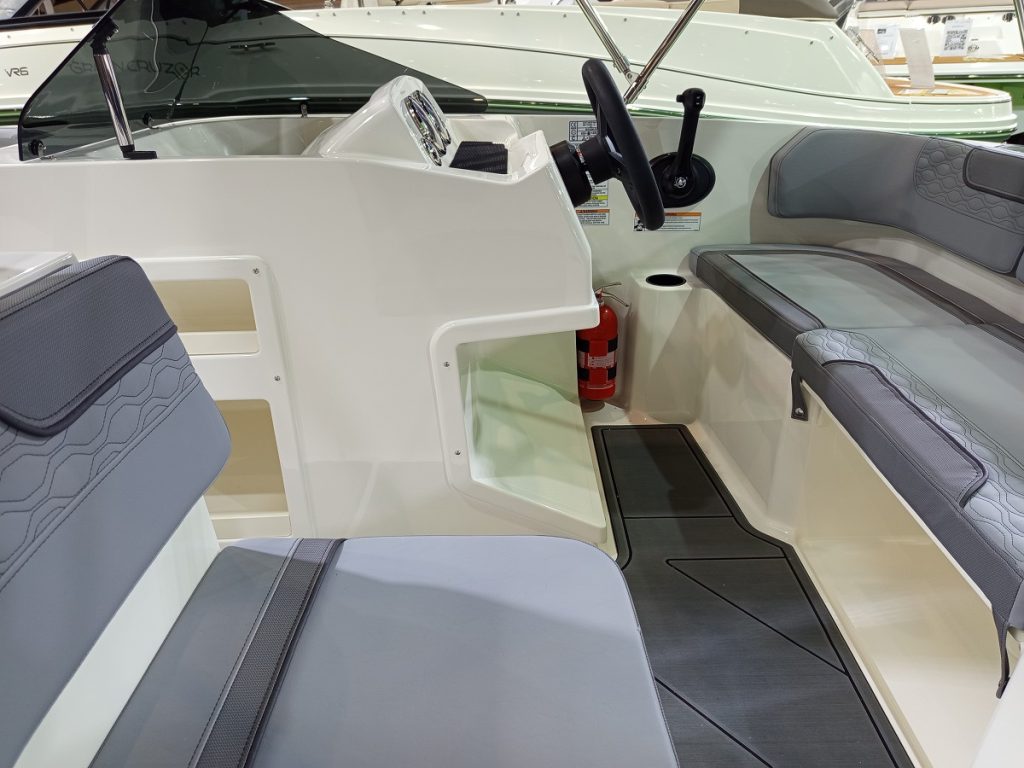 Eladó elektromos hajó