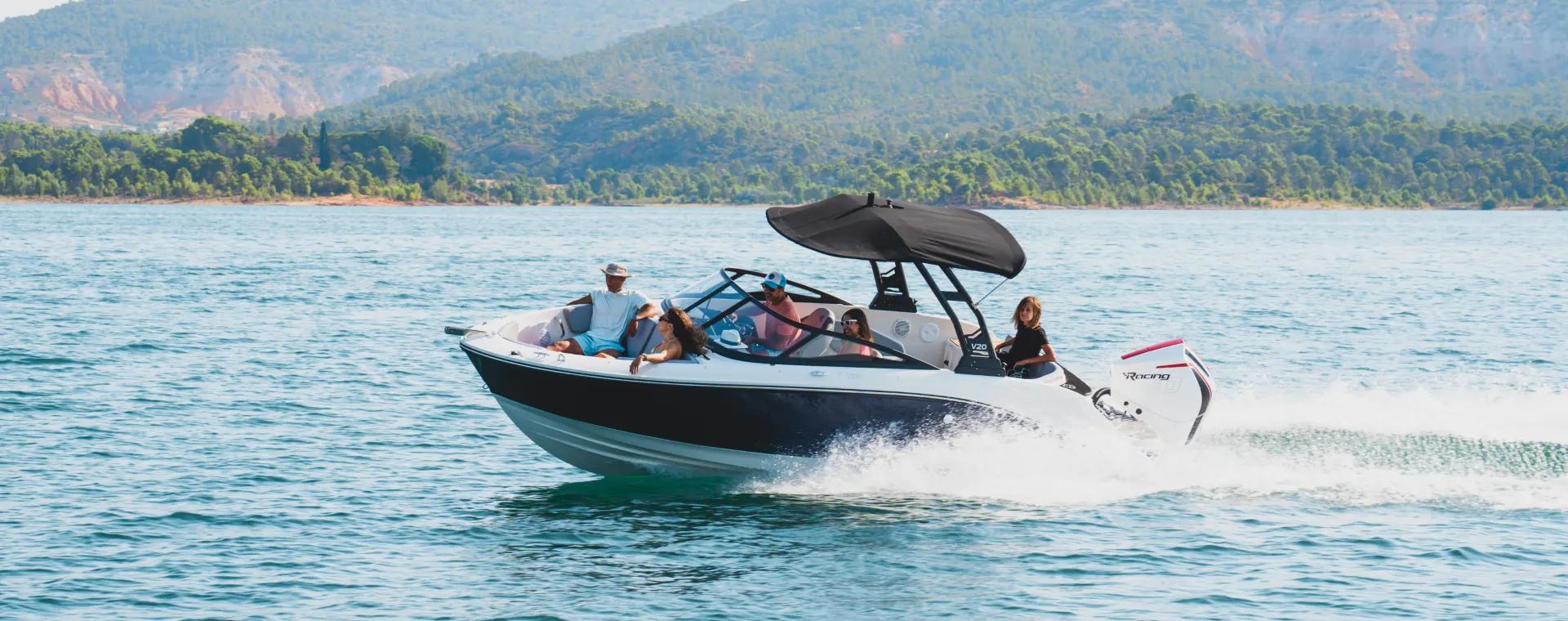 Bayliner v20 motorcsónak